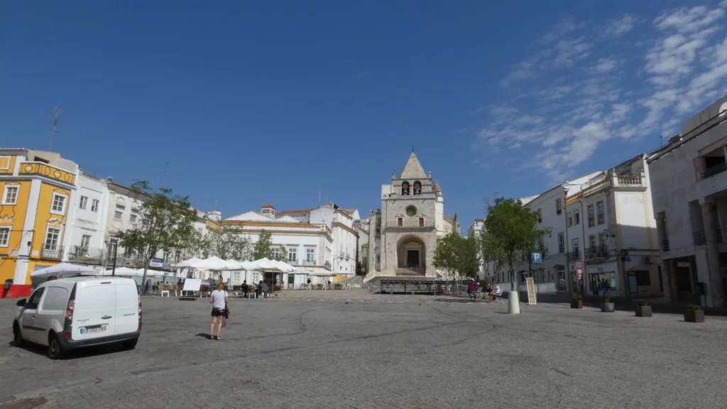 elvas main square fortified unesco city center church blue natural light sky alto-alentejo