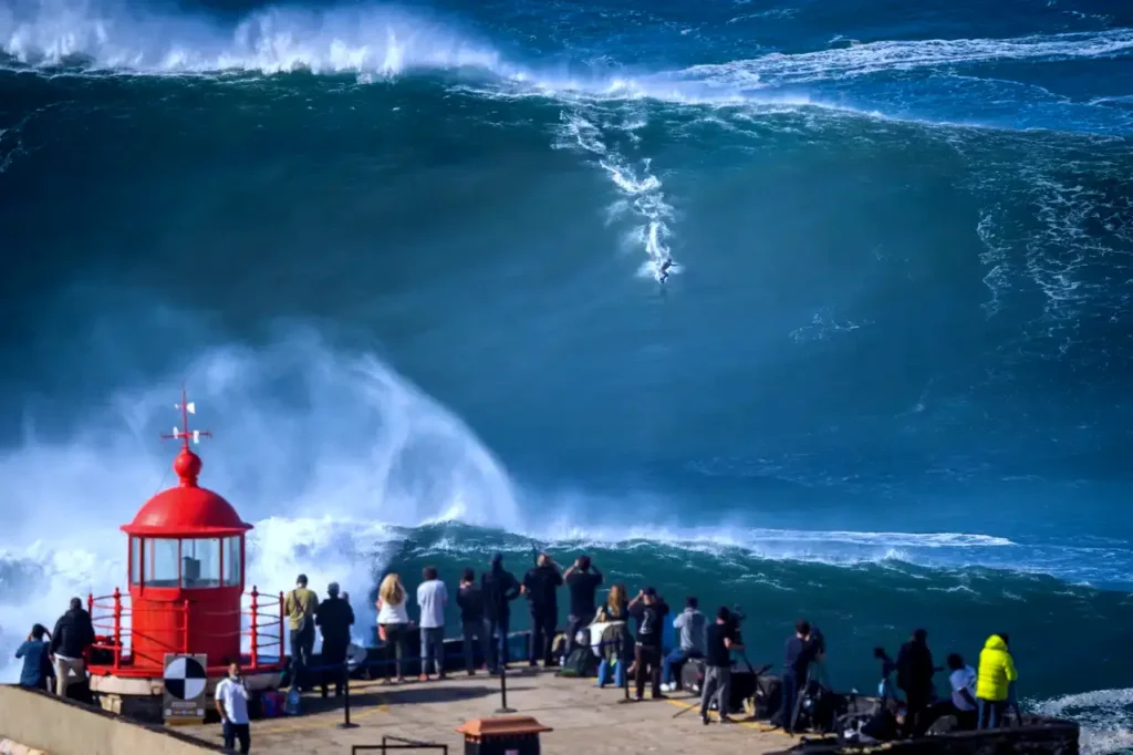 nazare fishertown largest waves of the world record farol