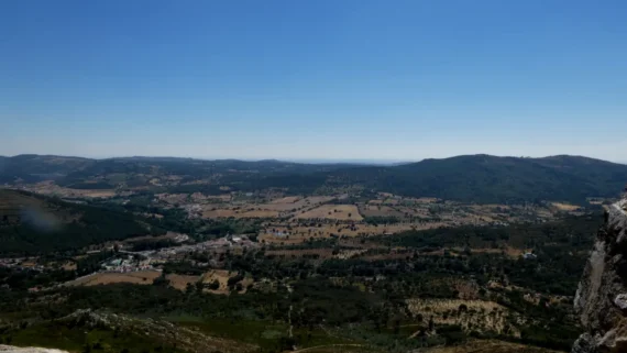 alentejo where the real life begins mountains overview castle marvão marvao alto alentejo portugal