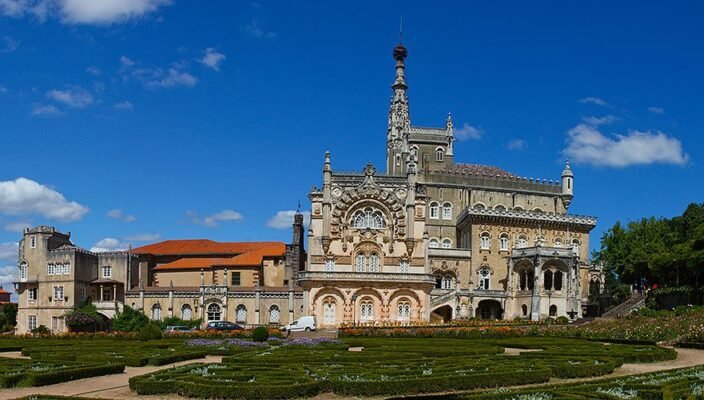 bussaco buçaco palace hotel luso portugal central rota en2 route natural park