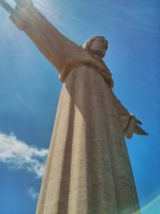 Lisboa Portugal cristo rei crist statue