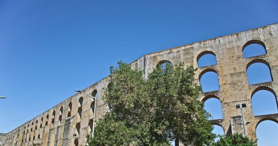 elvas amoreira unesco city aqueduct water source