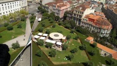 porto park garden clerigos city center