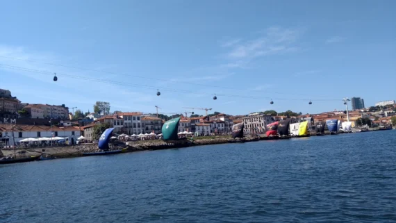 porto douro river port wine rabelo boats most famous fortified valley boat {{brizy_dc_image_alt imageSrc=