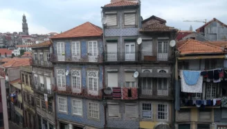 porto ribeira city view houses