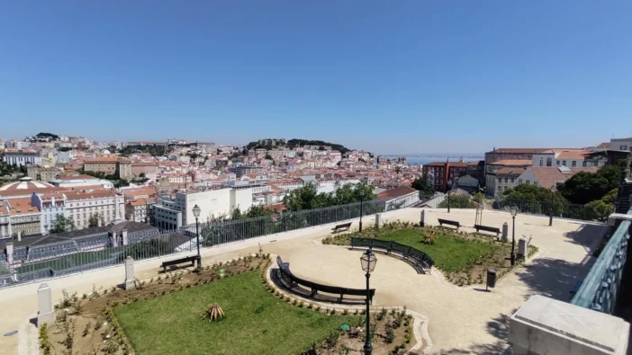 lisboa lisbon inside neighbourhood principe real miradouro viewpoint